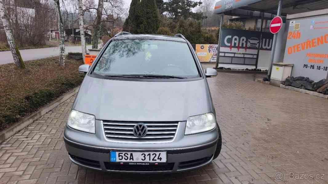 Volkswagen Sharan 1,9   tdi 96 kw rok 2004 top stav - foto 1