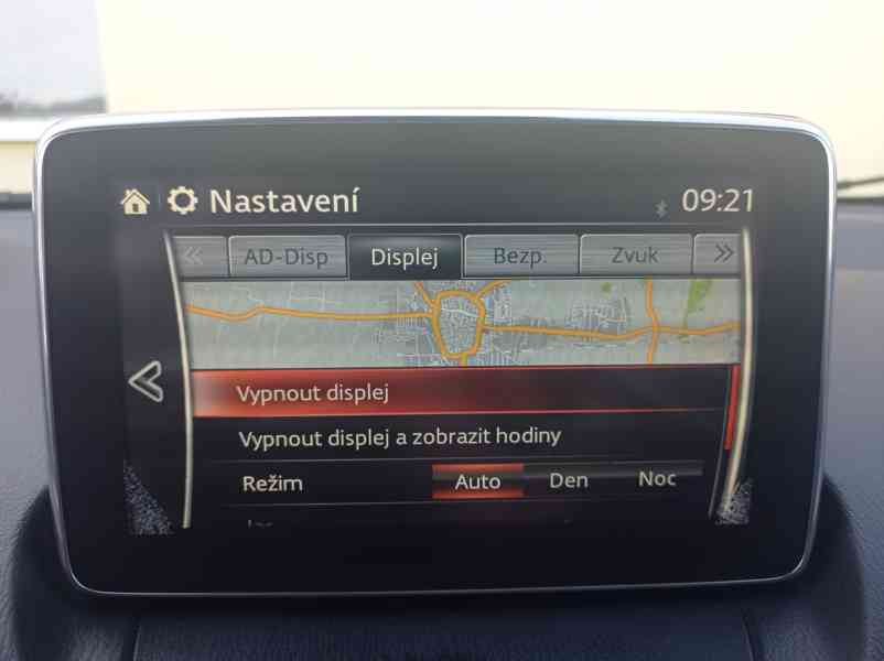 Mazda CX-3 2.0 SKYACTIV/Výhřev/Navi  - foto 28