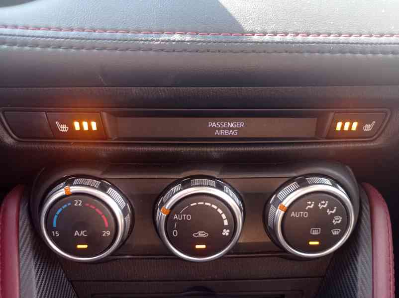 Mazda CX-3 2.0 SKYACTIV/Výhřev/Navi  - foto 37