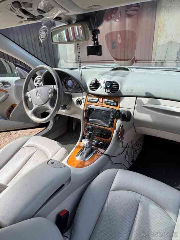 Mercedes-Benz 209 W209 CLK320i V6, 5st.automat - foto 9