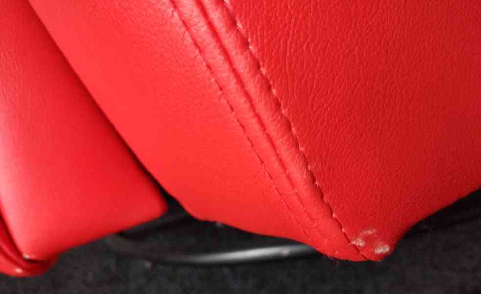 Masážní polohovací, houpací a otáčecí o 360stupňů křeslo - foto 6