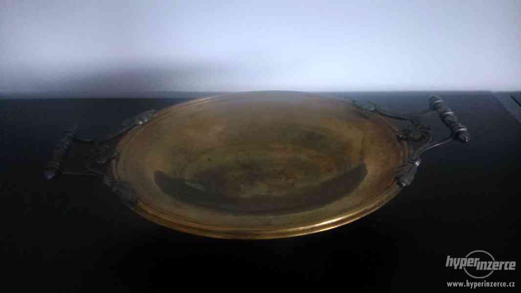 Ovalná miska s rukojetí – 19.století – mosaz - foto 1