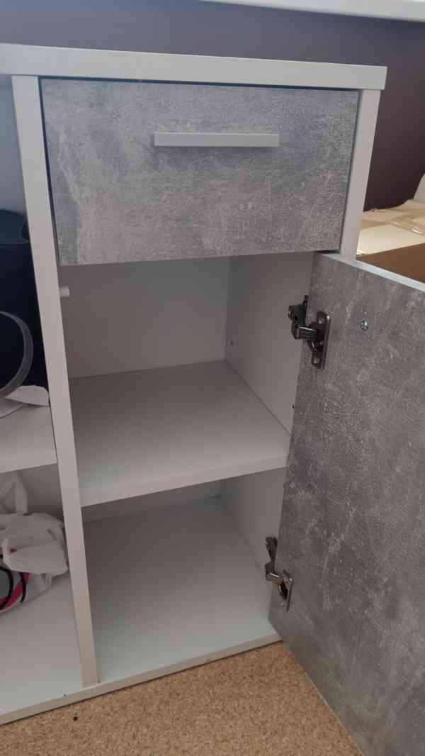 Prodám univerzální stůl na psaní a na PC,i křeslo ke stolu. - foto 20