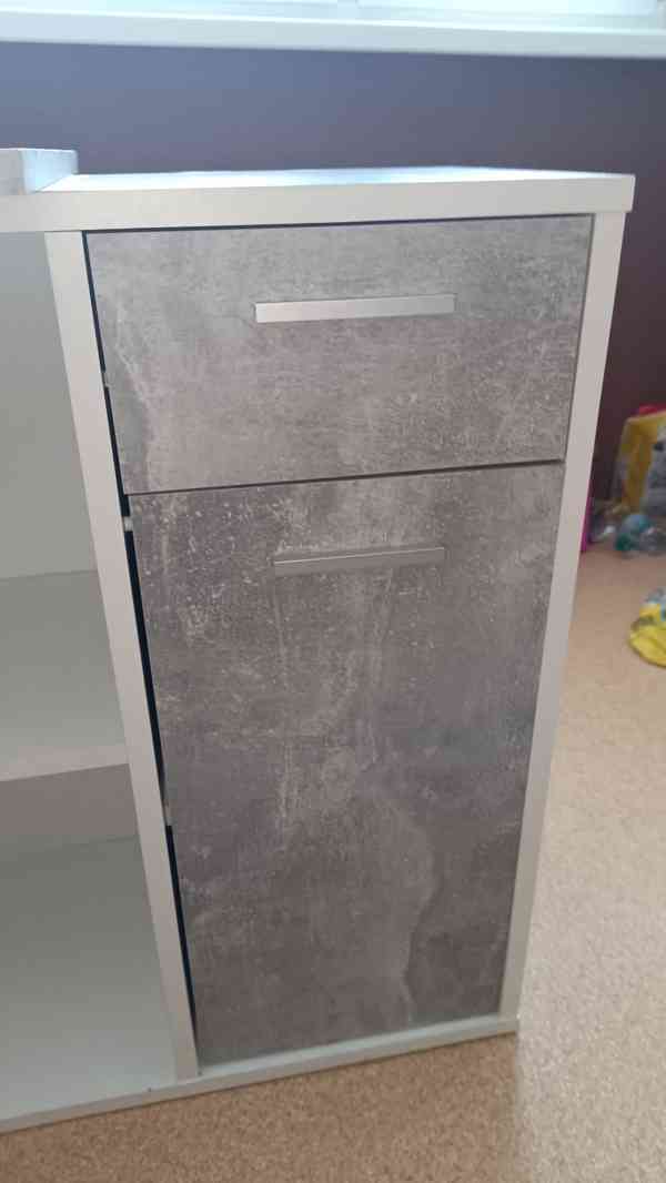 Prodám univerzální stůl na psaní a na PC,i křeslo ke stolu. - foto 13