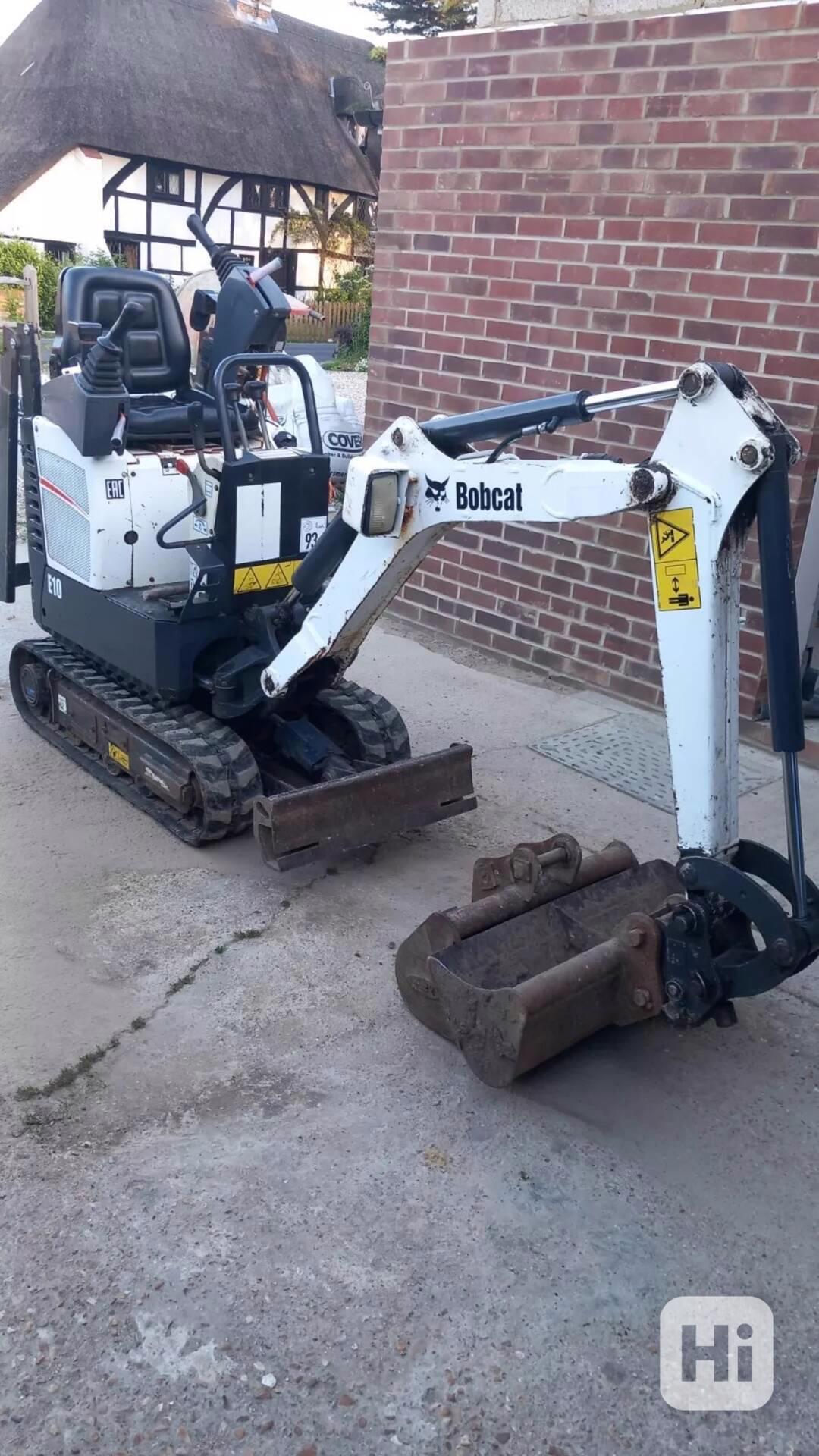  Minibagr Bobcat 11E0B  - plně funkční  - foto 1