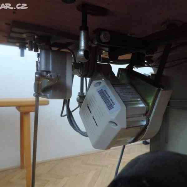 Ramenový šicí stroj  - foto 3