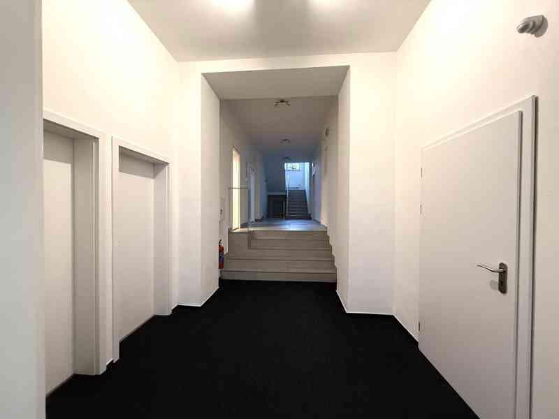 PRONÁJEM SVĚTLÉ A ÚTULNÉ KANCELÁŘE O CP CCA 12 M2, BRNO  - foto 19