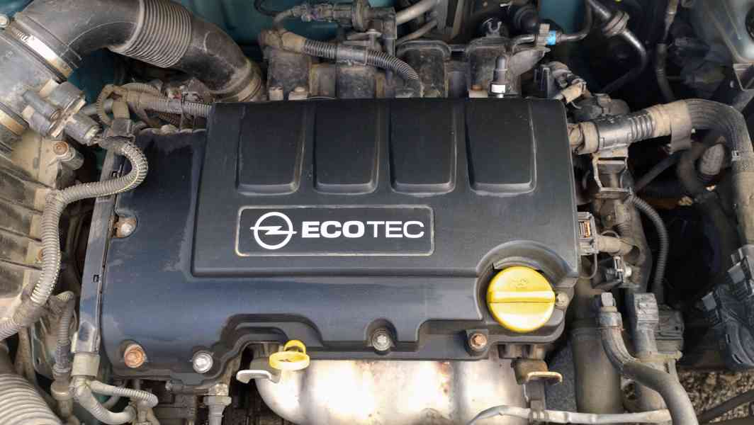 Opel Corsa 1, 2 Eco Tec  - foto 11