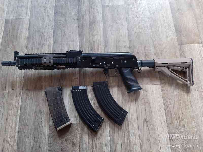 AK 105 Magpul - foto 1