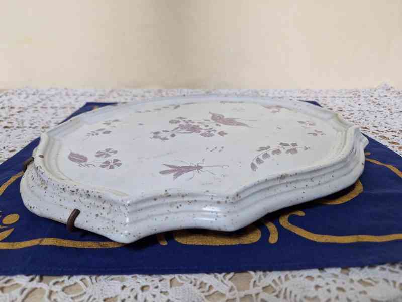 Zajímavý barokní masivní ručně malovaný  Podnos Tác Fajáns - foto 2