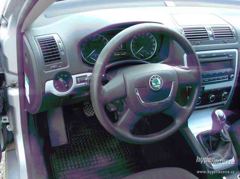Škoda Octavia 1.6 TDI Combi r.v.2011 (servisní knížka) 77 kw - foto 5