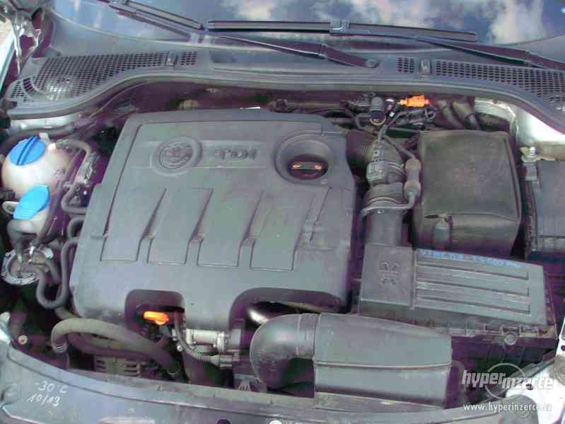 Škoda Octavia 1.6 TDI Combi r.v.2011 (servisní knížka) 77 kw - foto 16