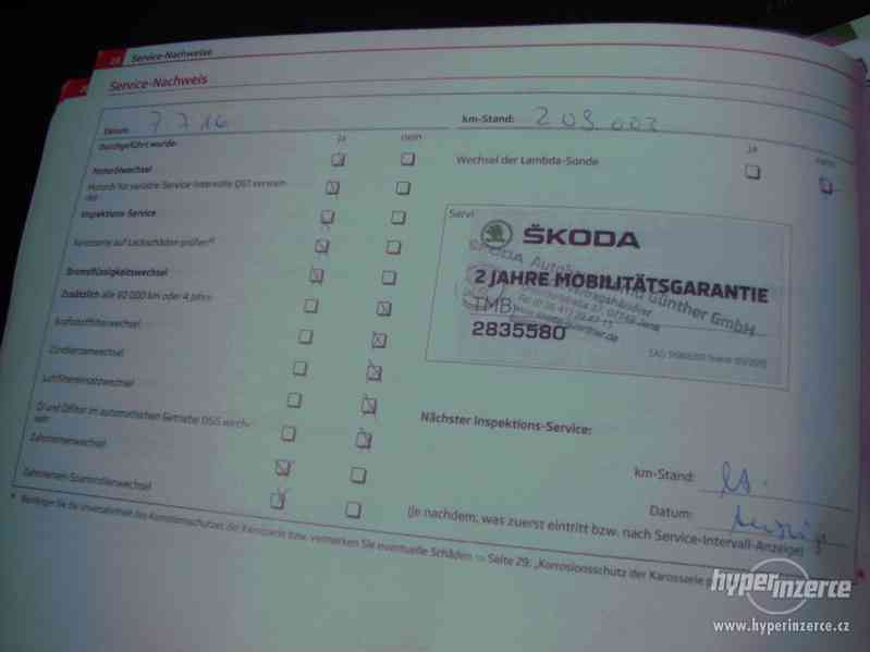 Škoda Octavia 1.6 TDI Combi r.v.2011 (servisní knížka) 77 kw - foto 26