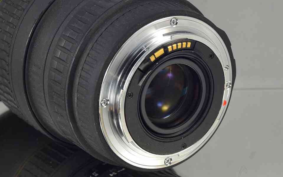 pro Canon - Sigma DG 24-70mm F/2.8 EX full-frame - foto 5