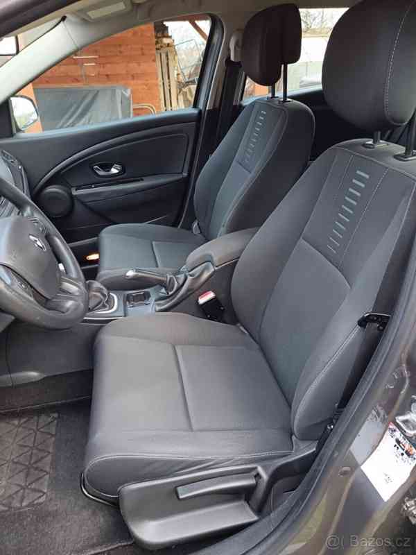 Renault Mégane 1,6 - foto 8