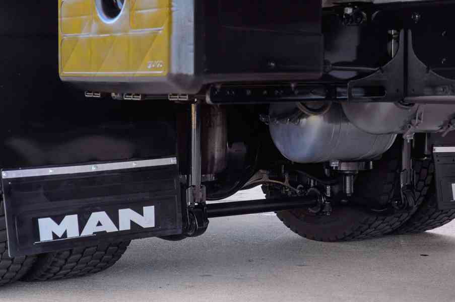 MAN TGM 18.250 – CHLADÍRENSKÉ VOZIDLO + HYDRAULICKÉ ČELO - foto 27