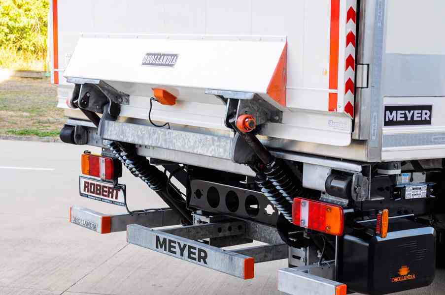 MAN TGM 18.250 – CHLADÍRENSKÉ VOZIDLO + HYDRAULICKÉ ČELO - foto 20