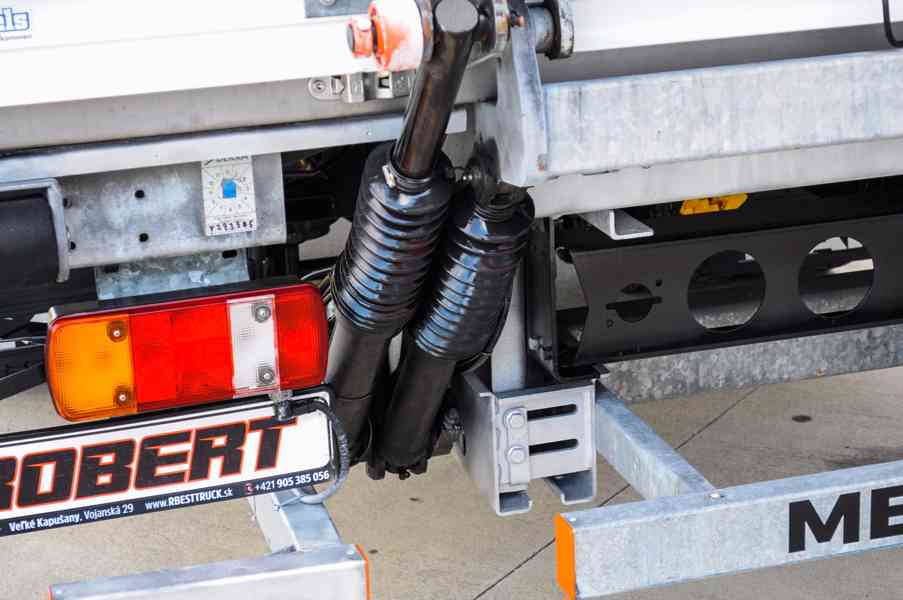 MAN TGM 18.250 – CHLADÍRENSKÉ VOZIDLO + HYDRAULICKÉ ČELO - foto 25