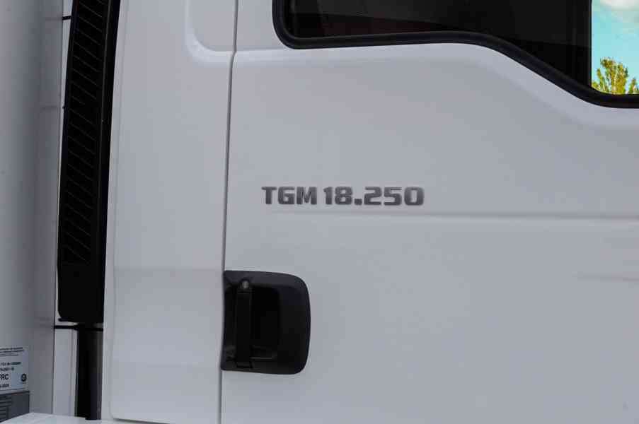 MAN TGM 18.250 – CHLADÍRENSKÉ VOZIDLO + HYDRAULICKÉ ČELO - foto 9