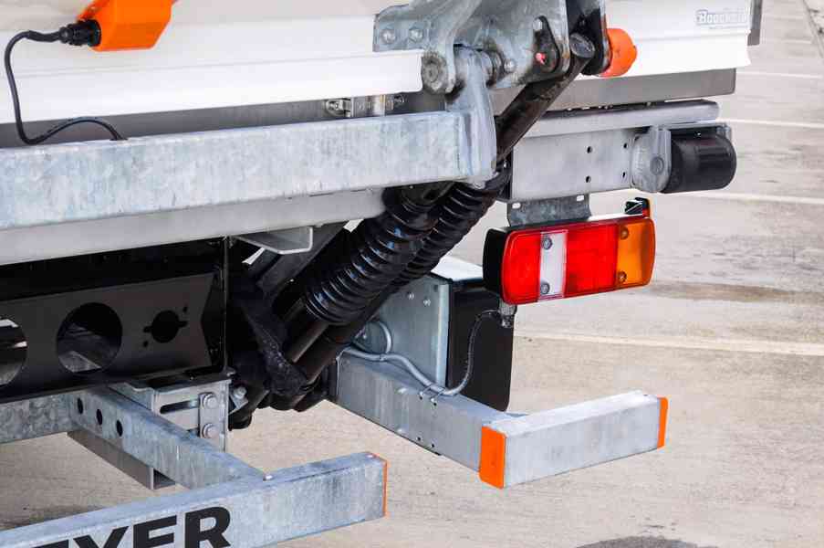 MAN TGM 18.250 – CHLADÍRENSKÉ VOZIDLO + HYDRAULICKÉ ČELO - foto 24