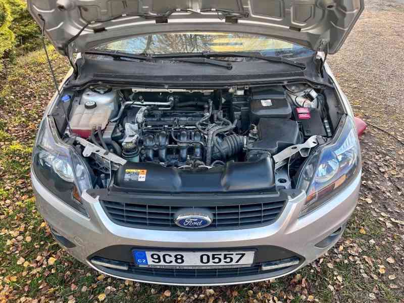 Ford Focus 1,6   85 kw - foto 1
