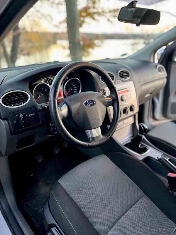Ford Focus 1,6   85 kw - foto 5