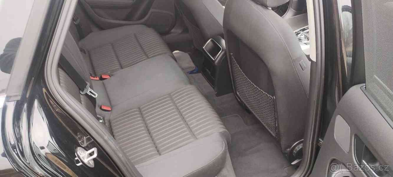 Audi A4 2,0   B8 kombi - foto 3
