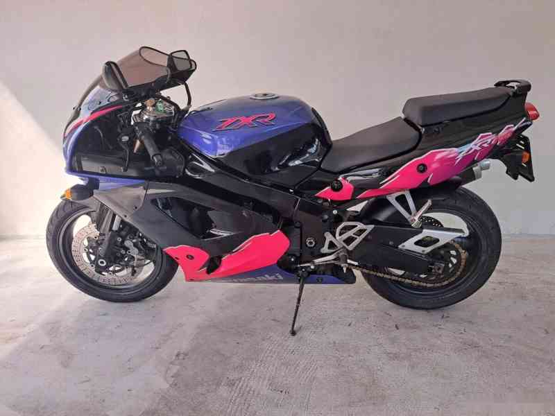 Kawasaki ZXR 750 - foto 7