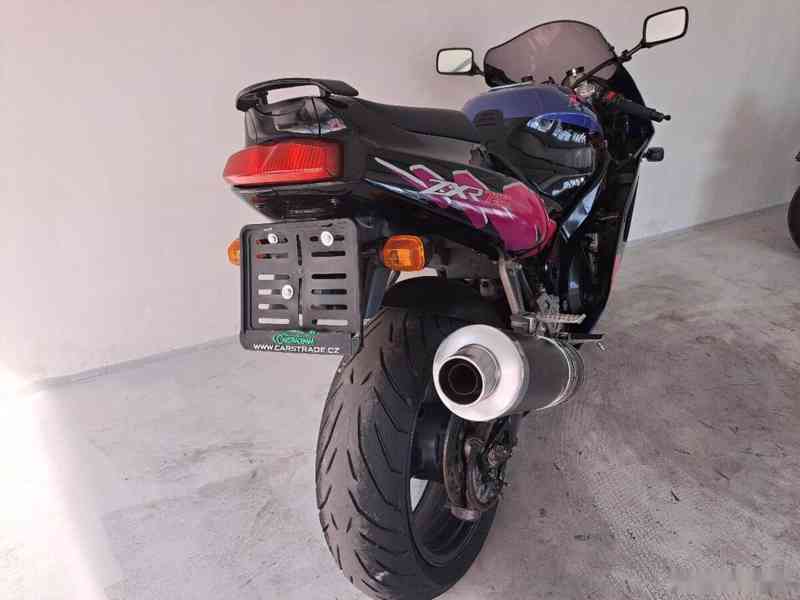 Kawasaki ZXR 750 - foto 19