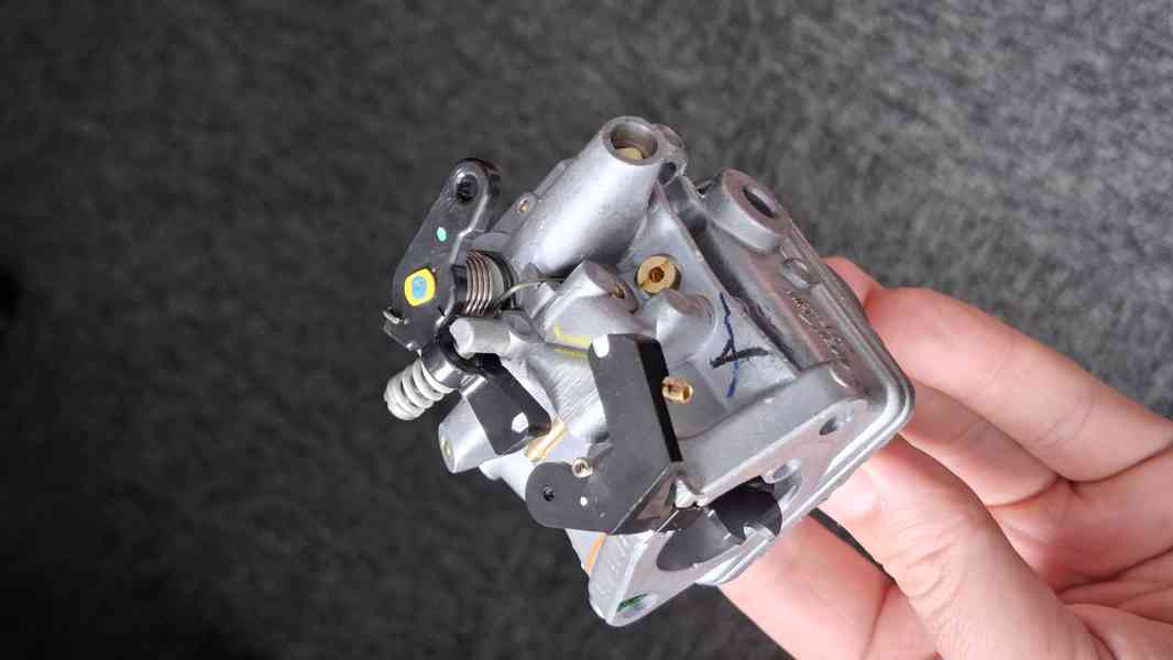Karburátor 5Hp pro lodní motor Mercury 3,5Hp - foto 4