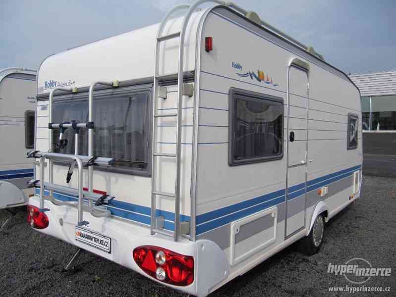 Prodám karavan Hobby 460 ufe,r.v.2002+ prěd stan + nosič kol - foto 5