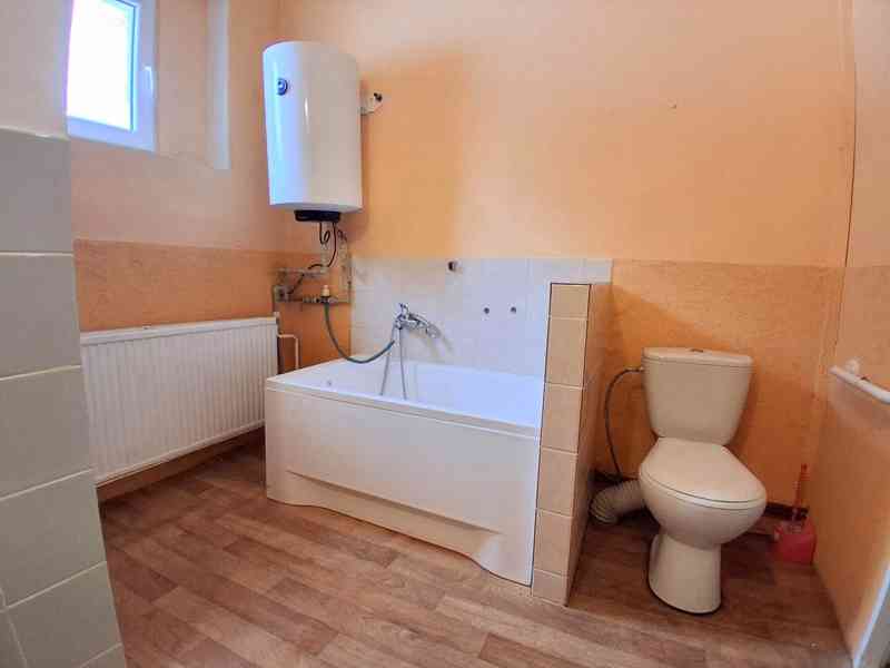 Prodej rodinného domu v Kunraticích u České Kamenice. - foto 9