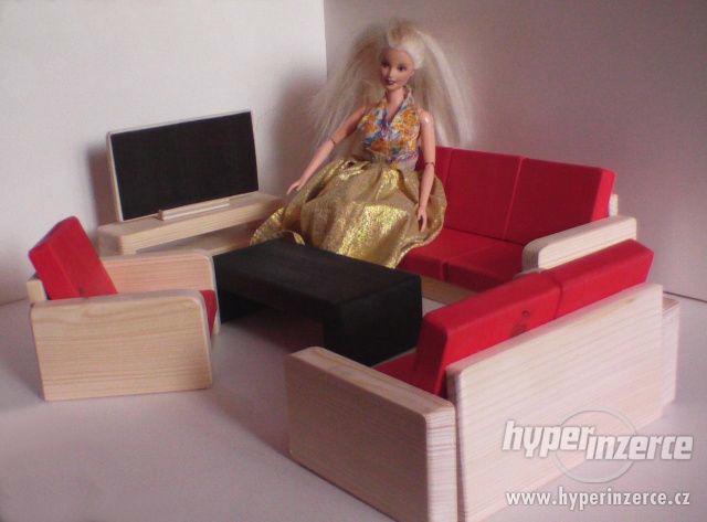Dřevěný nábytek pro panenky obývák červený - foto 1