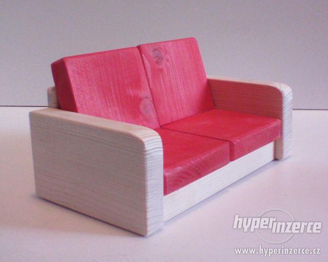 Dřevěný nábytek pro panenky obývák červený - foto 3