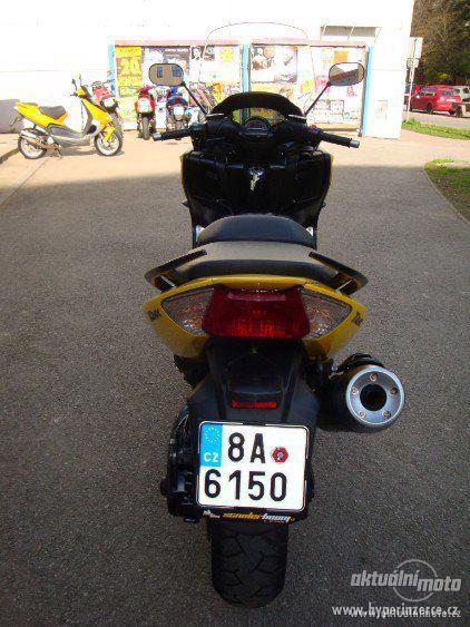 Prodej motocyklu Yamaha T-Max 500 - foto 9