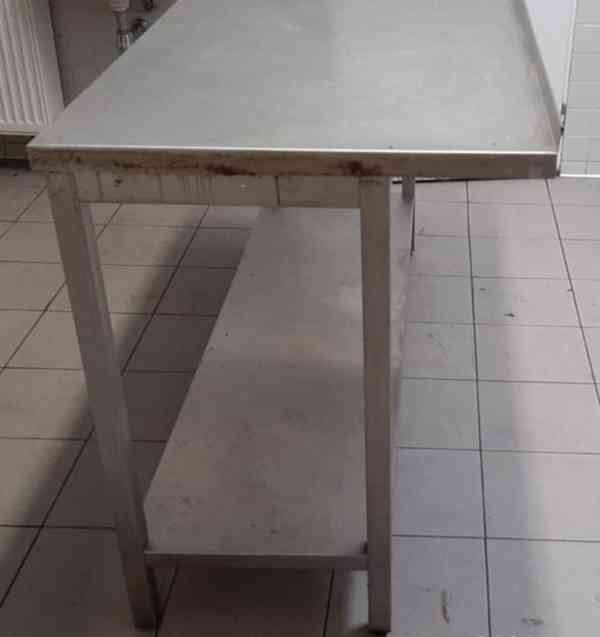Kuchyňský nerezový stůl gastro 1650x700x910mm (15315.) - foto 3