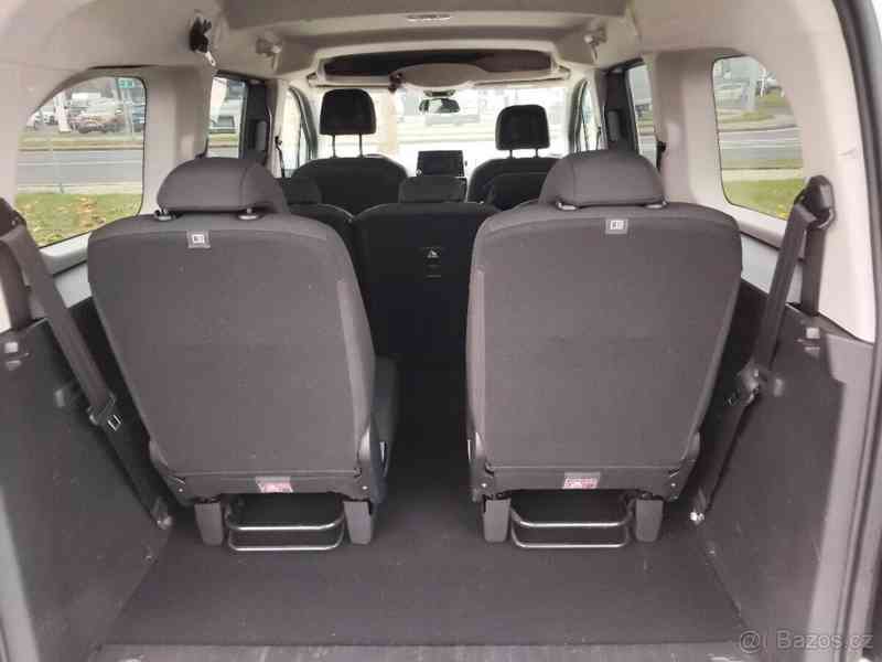 Opel Combo 1,5   96kW, 69000km, rv.2019, 7míst - foto 11