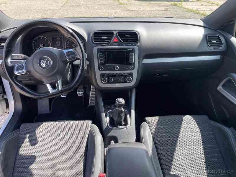 Volkswagen Scirocco 2,0 TSI 155kW + CHIP - foto 9