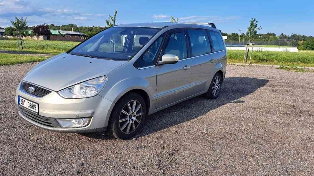 Ford Galaxy 2,0 GHIA TDCI, 7. míst - foto 2