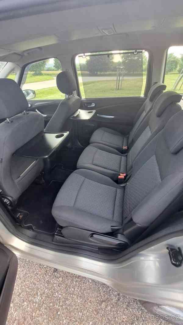 Ford Galaxy 2,0 GHIA TDCI, 7. míst - foto 10
