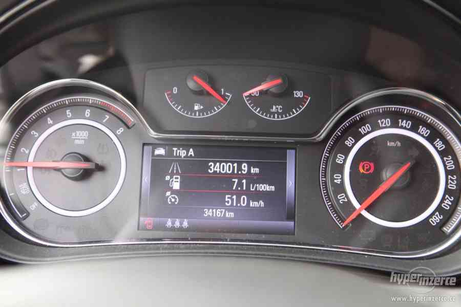 Prodám Opel Insignia HB Cosmo 1.4 Turbo benzin 2014 - foto 14