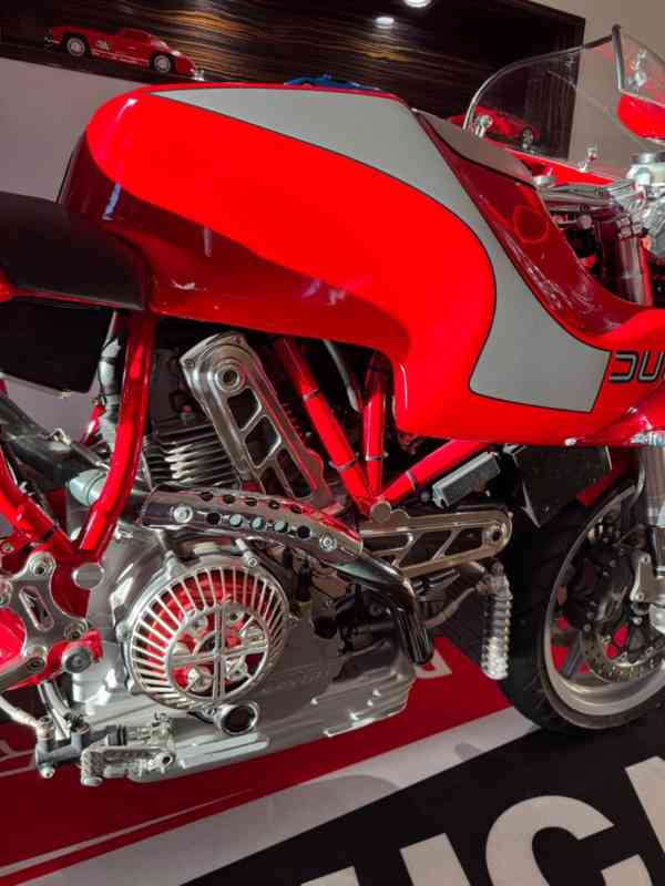Ducati MH900e , Evoluzione , Mike Hailwood - foto 2