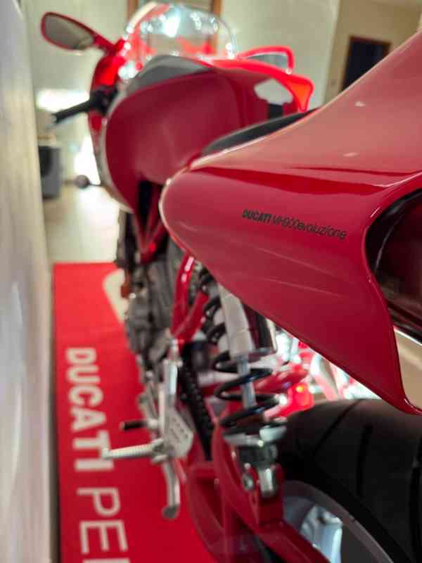Ducati MH900e , Evoluzione , Mike Hailwood - foto 7