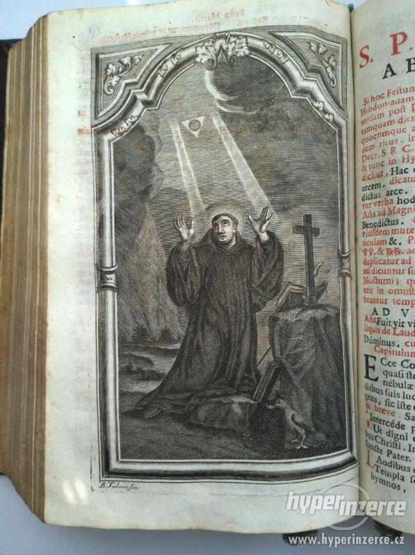 Stará kniha: Breviarium monasticum Pauli V. ac Urbani VIII. - foto 10