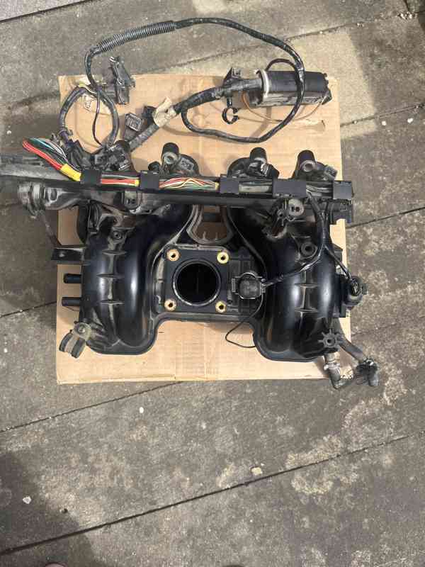 Sání motoru FELICIA 1.6 AEE 032129711G - foto 3