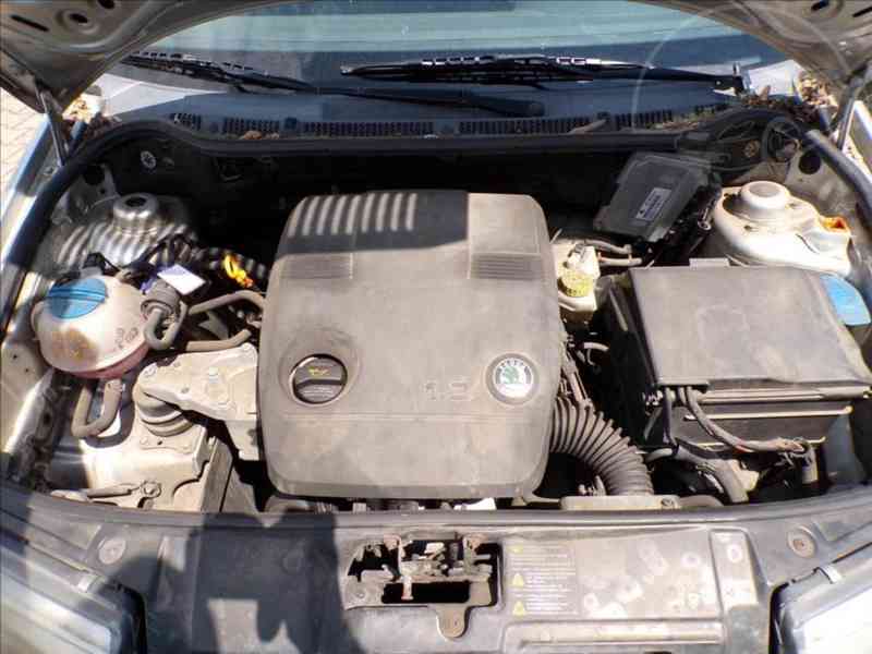 Škoda Fabia 1,2 HTP - foto 9
