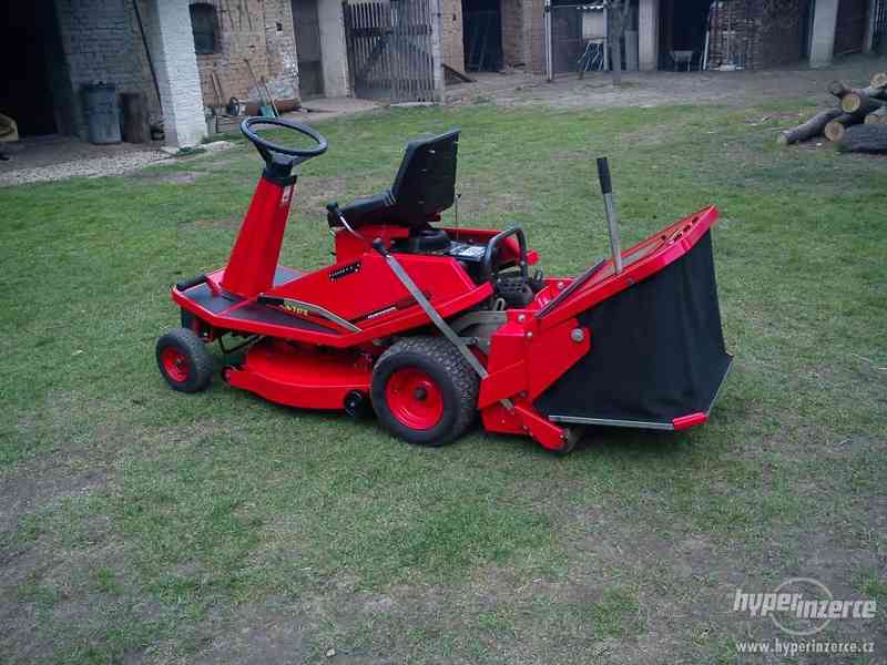 Zahradní traktúrek,rider Countax 30 - foto 4