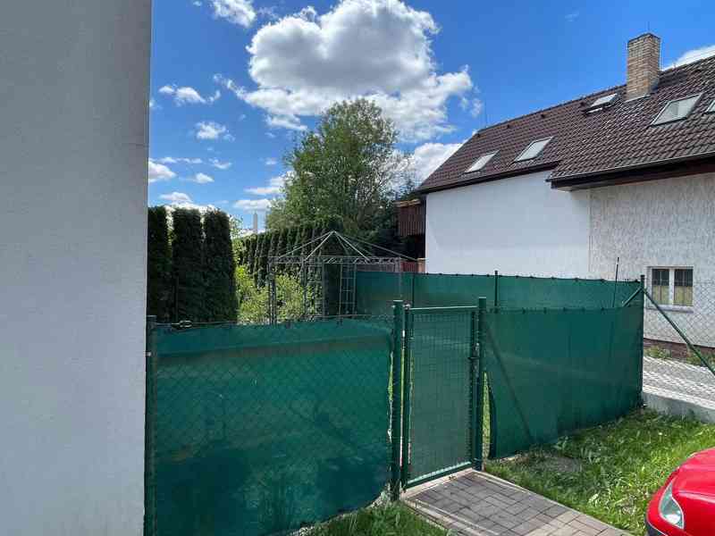 Pronájem bytu 2+kk se zahradou Mukařov - foto 14