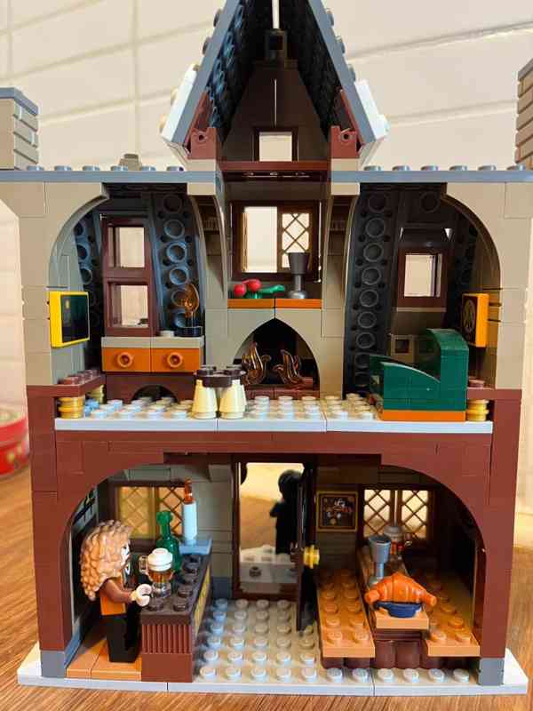Lego - Harry Potter Hogsmeade Village Visit [bez krabice] - foto 5