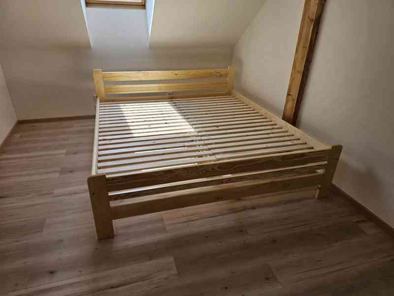 Prodám nové zvýšené postele s roštem 180x200cm - foto 2